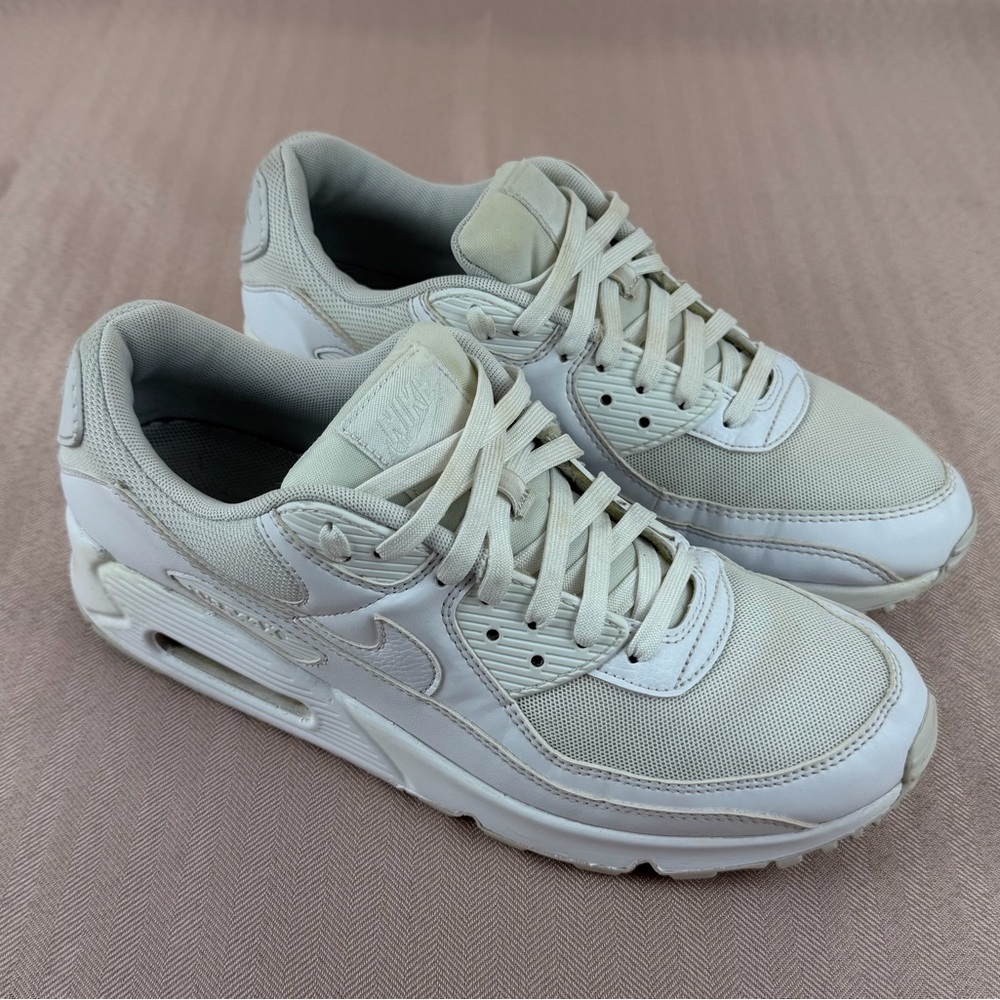 Nike Air Max 90 Triple All White Casual Running Shoes, Women’s‎ Size 11